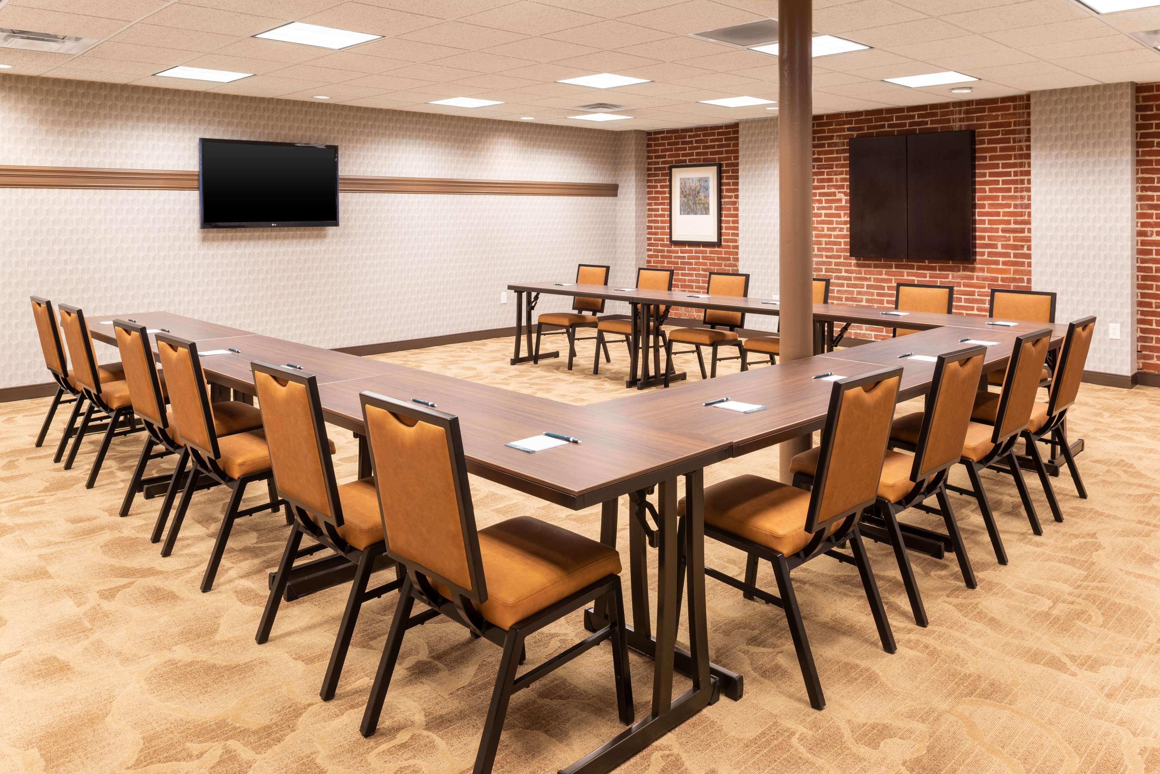 Homewood Suites By Hilton Indianapolis Downtown Eksteriør bilde