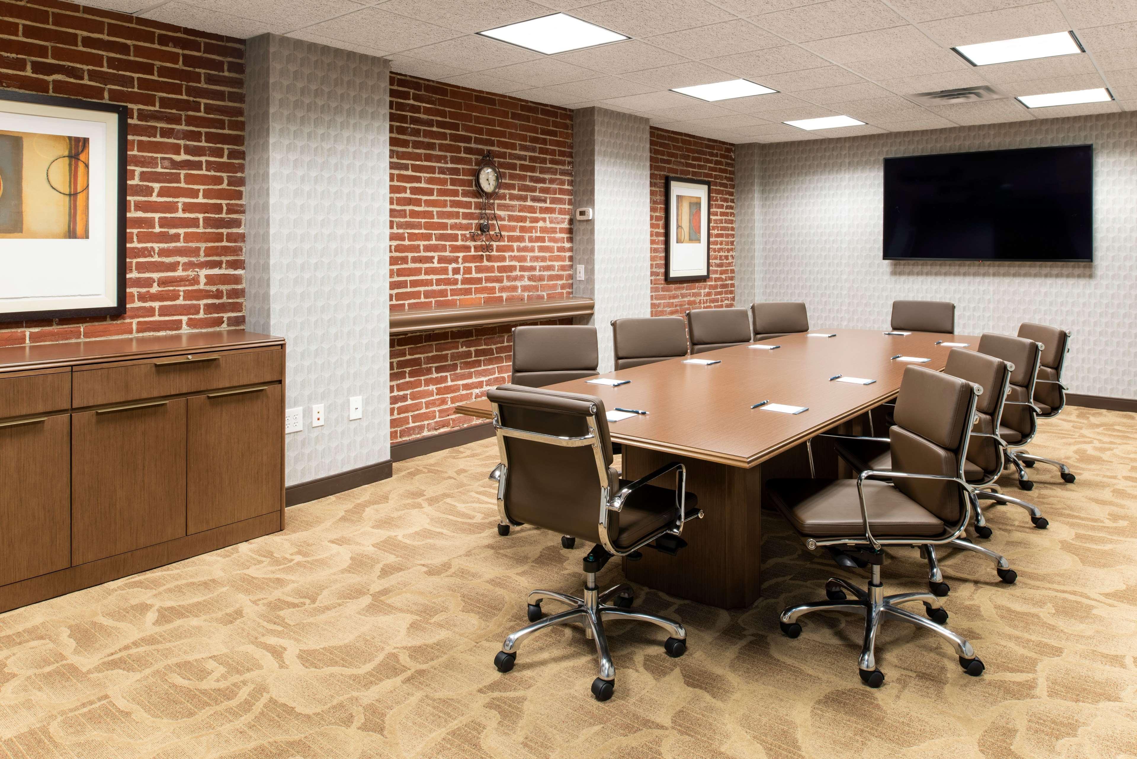 Homewood Suites By Hilton Indianapolis Downtown Eksteriør bilde
