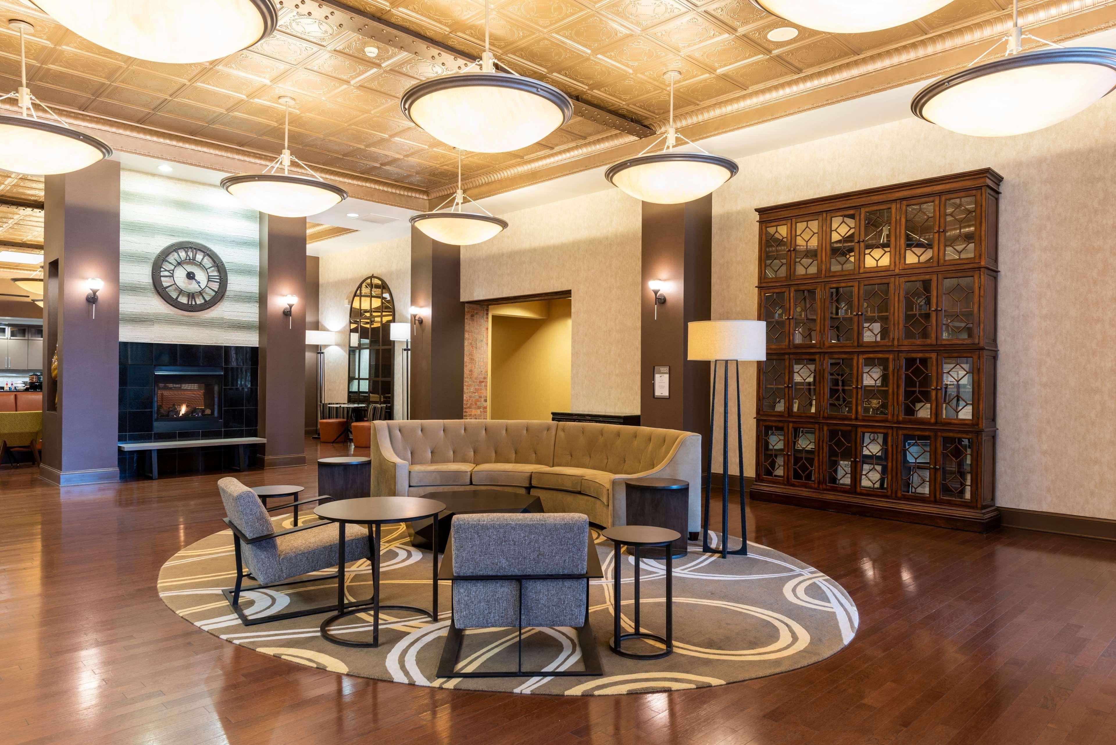 Homewood Suites By Hilton Indianapolis Downtown Eksteriør bilde