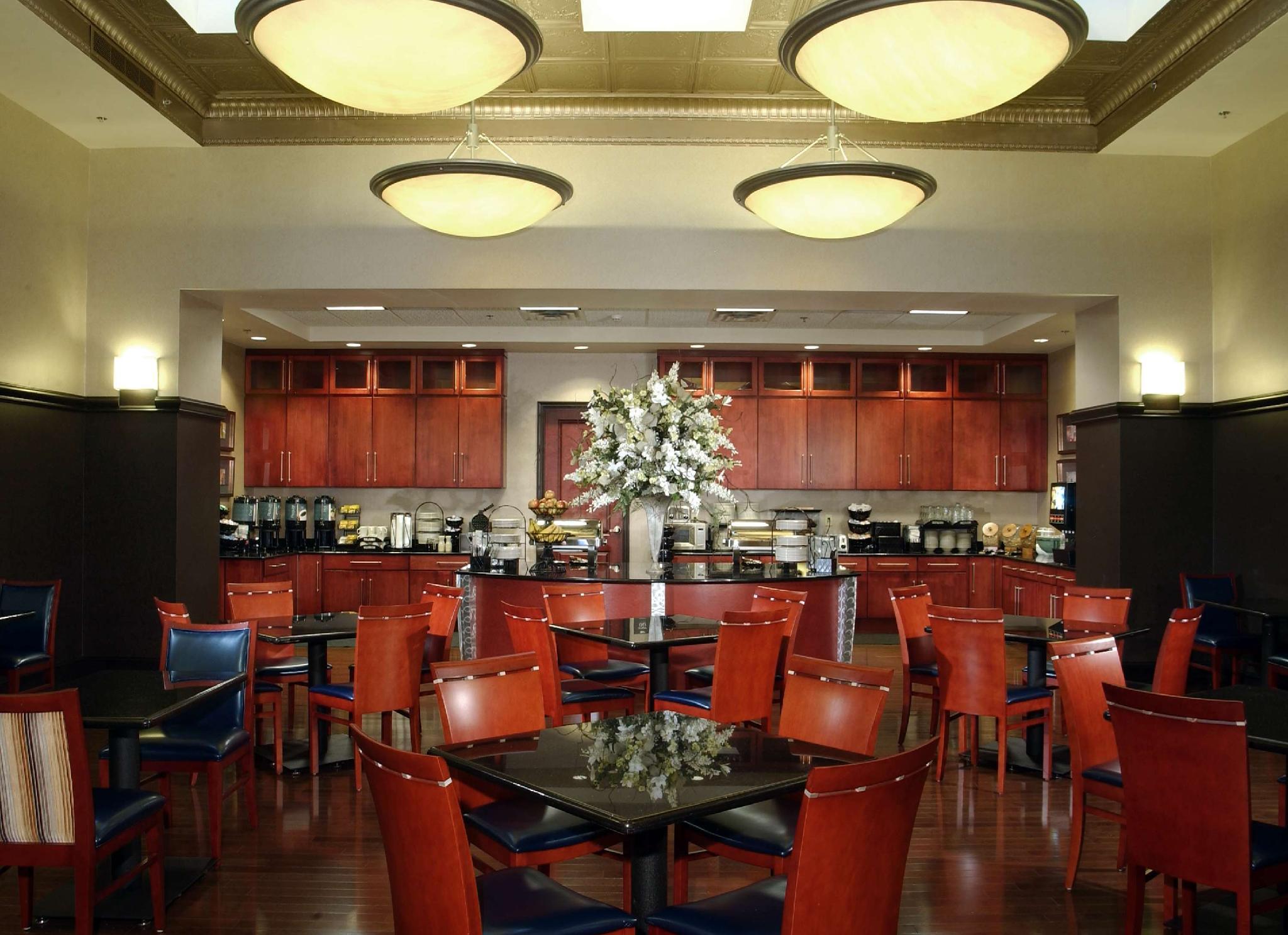 Homewood Suites By Hilton Indianapolis Downtown Eksteriør bilde