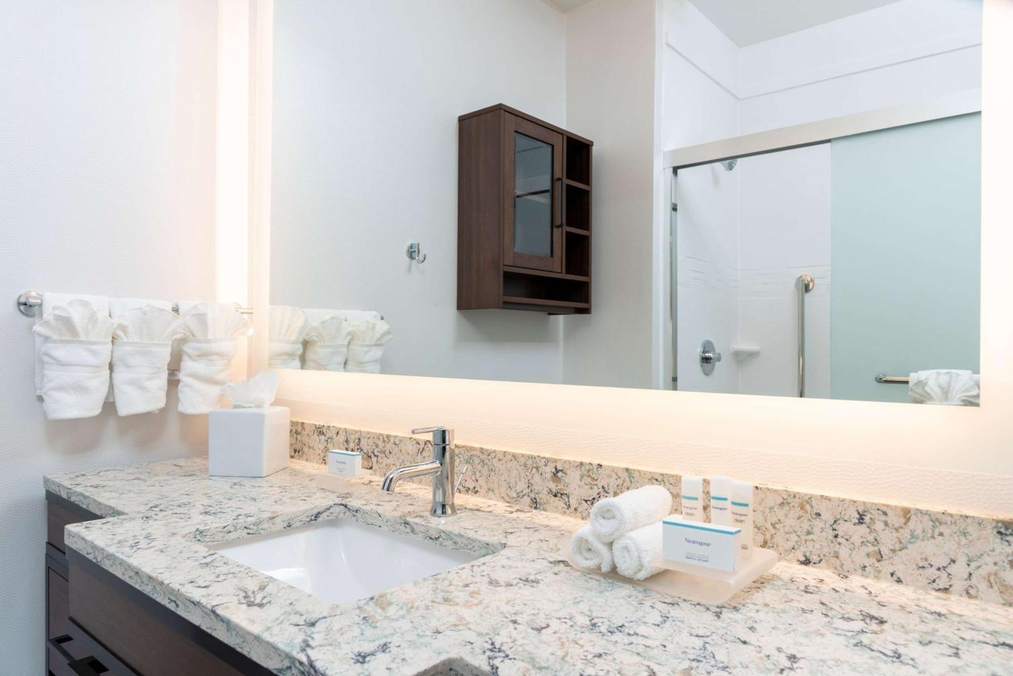 Homewood Suites By Hilton Indianapolis Downtown Eksteriør bilde