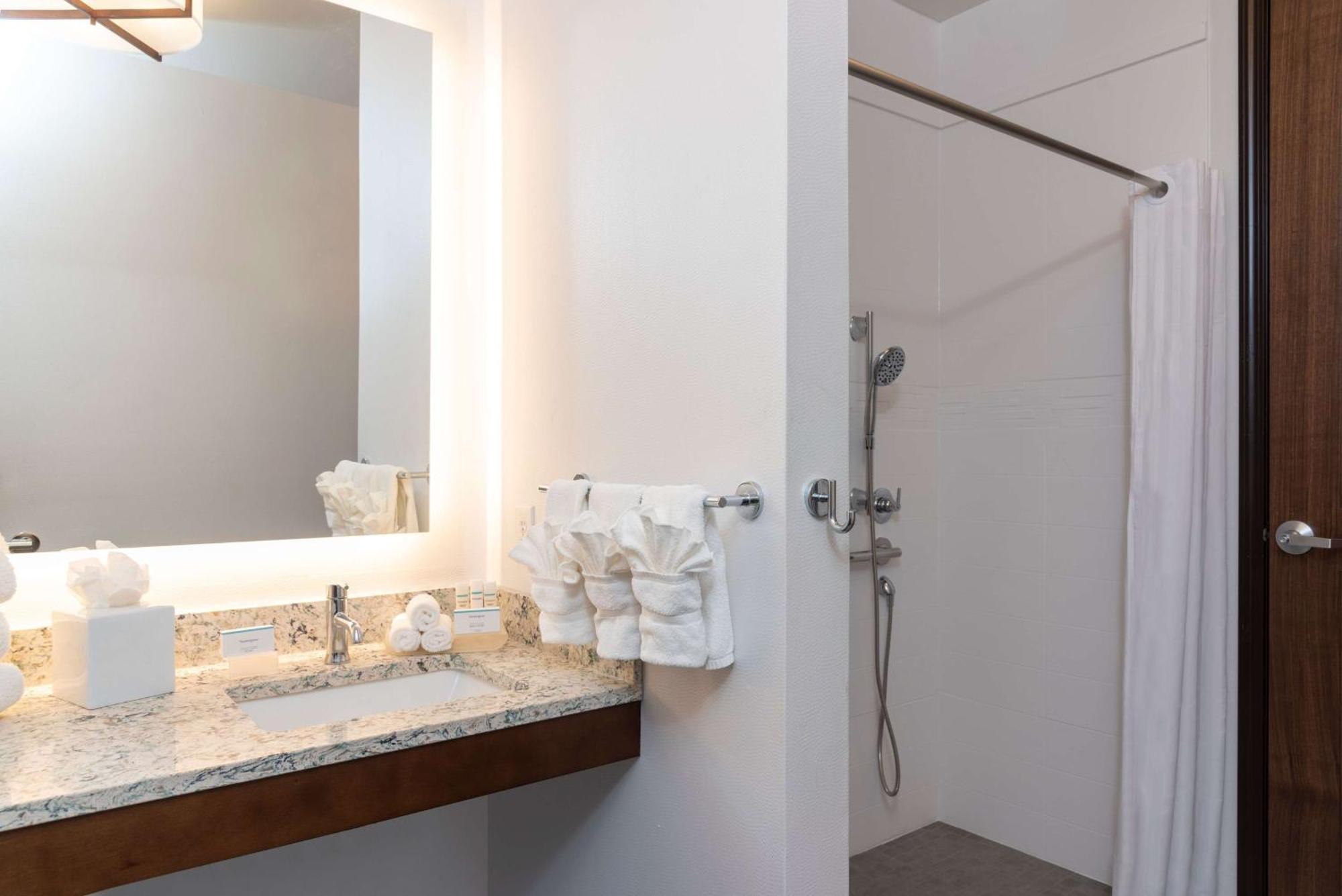 Homewood Suites By Hilton Indianapolis Downtown Eksteriør bilde