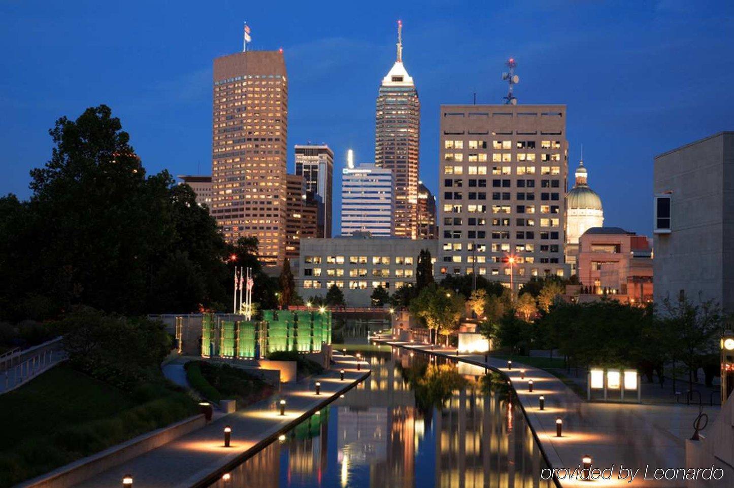 Homewood Suites By Hilton Indianapolis Downtown Eksteriør bilde